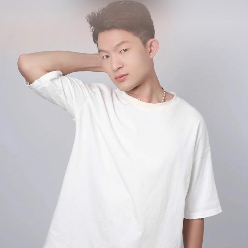 李海鸿
