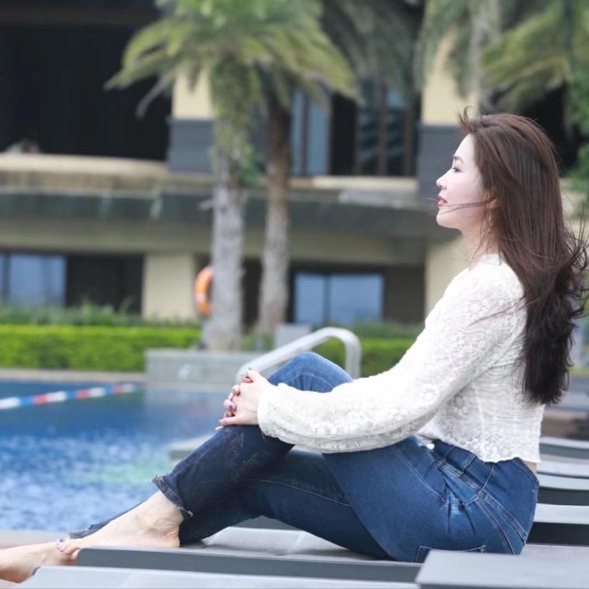 AF小姐姐