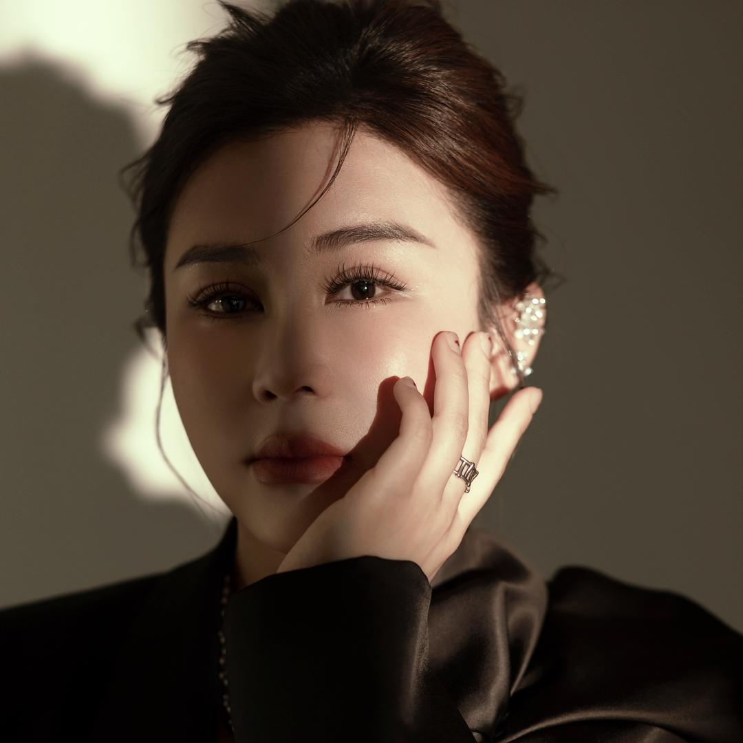 禧悦汇酒店 何雨沫