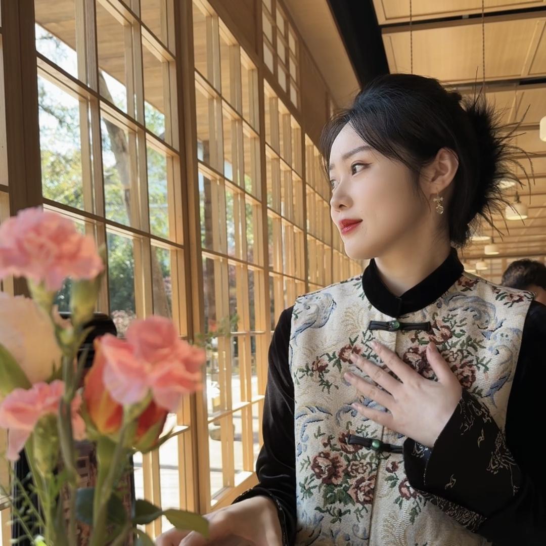 念 晴