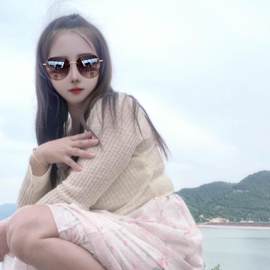 小红红
