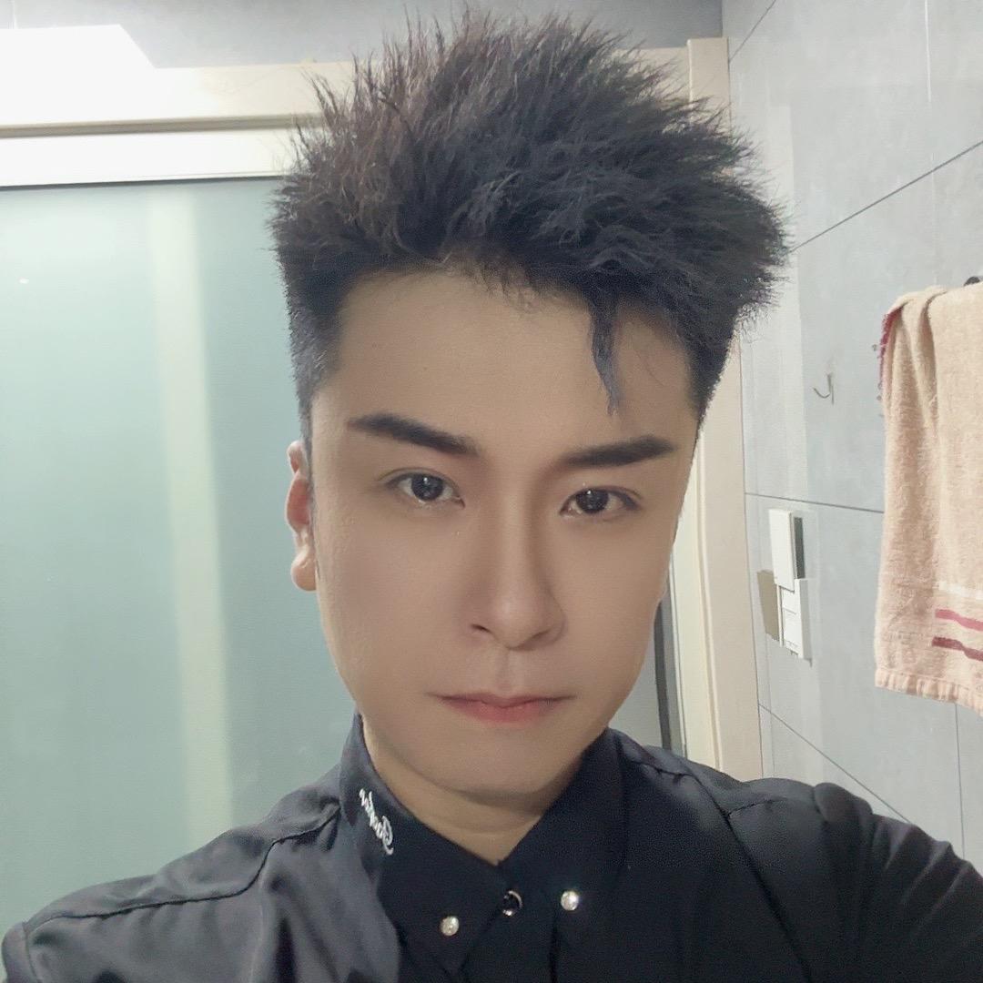 豪豪很爱吃