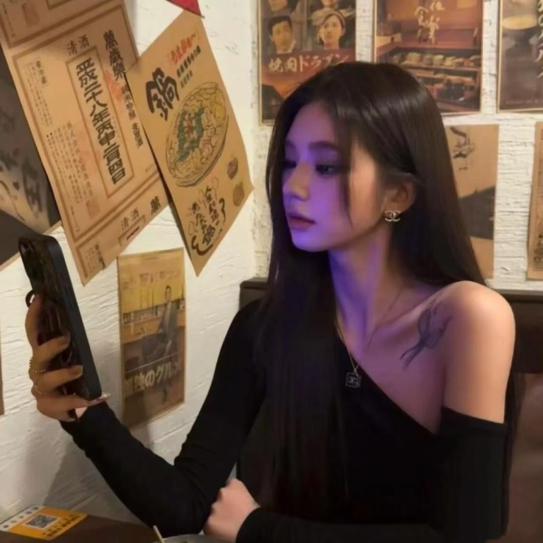 小玖🖤