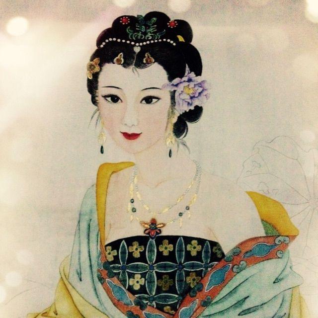 越迷君君