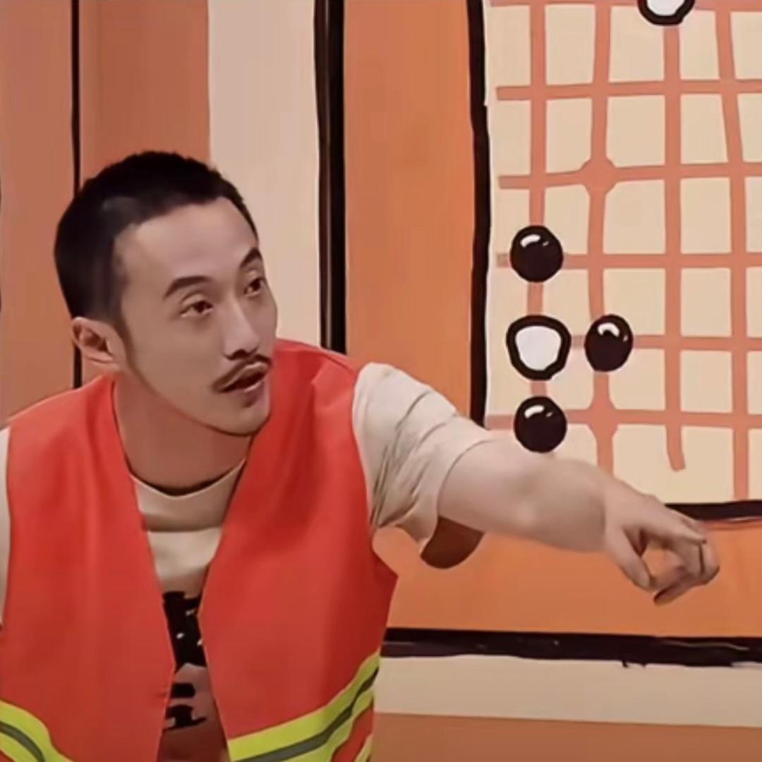 狡猾的牛爷爷cosplay女仆勾引壮壮妈