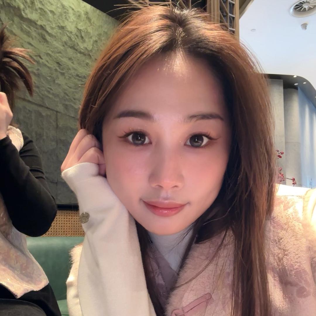 @施小小万人迷
