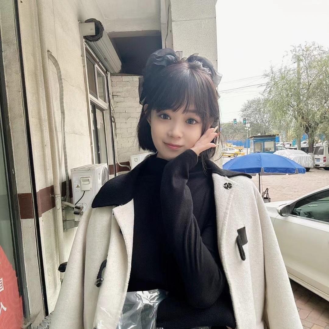 小艾服饰百货屋