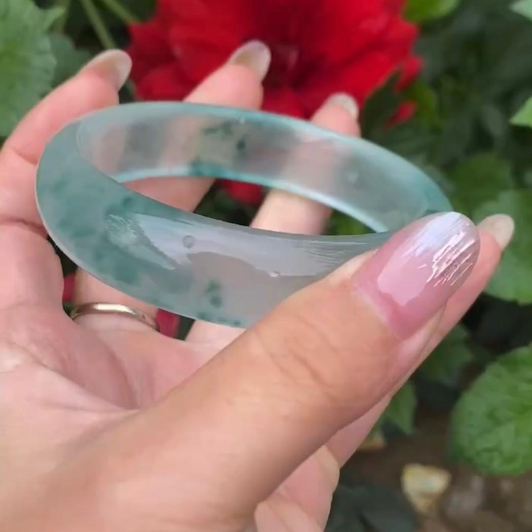 饰多美手镯定制