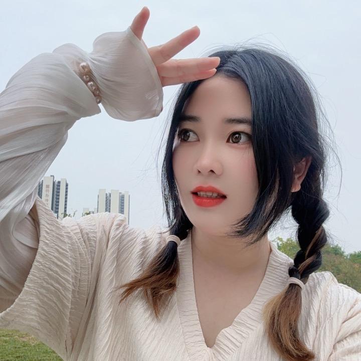 曾丫头{笑笑妈妈｝