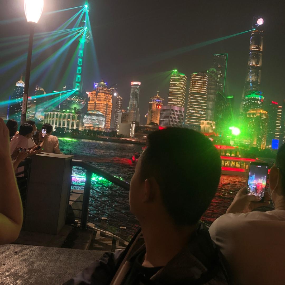 @鹏。