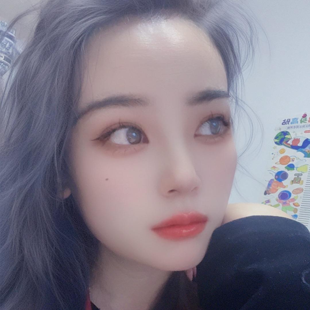 爱笑的媛媛
