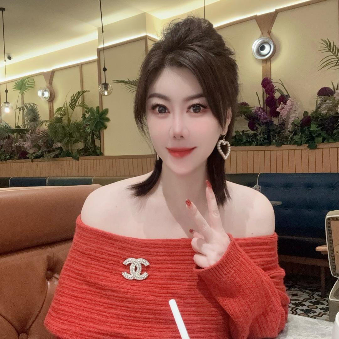 👑🦋女王殿🦋👠👑
