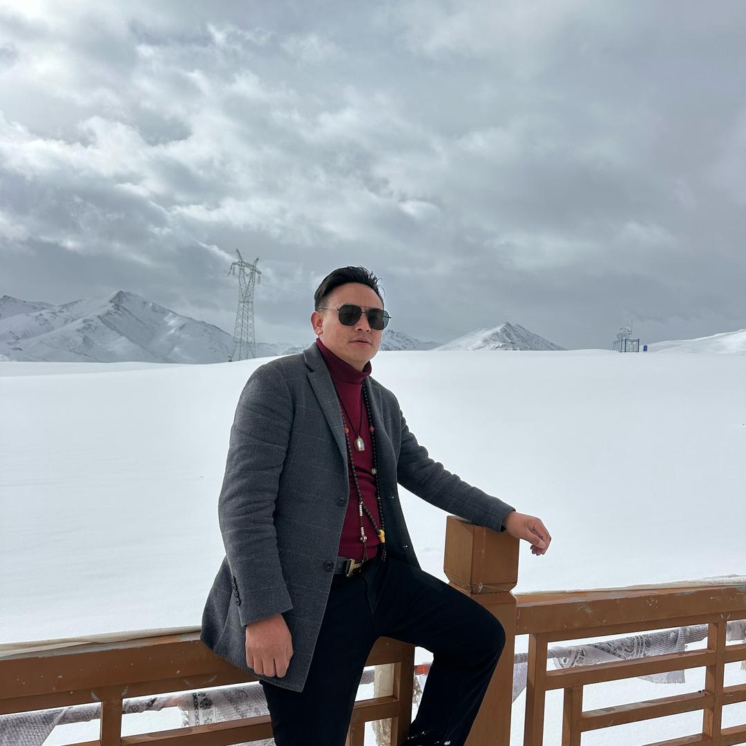 Thubpaསེངྒེ།