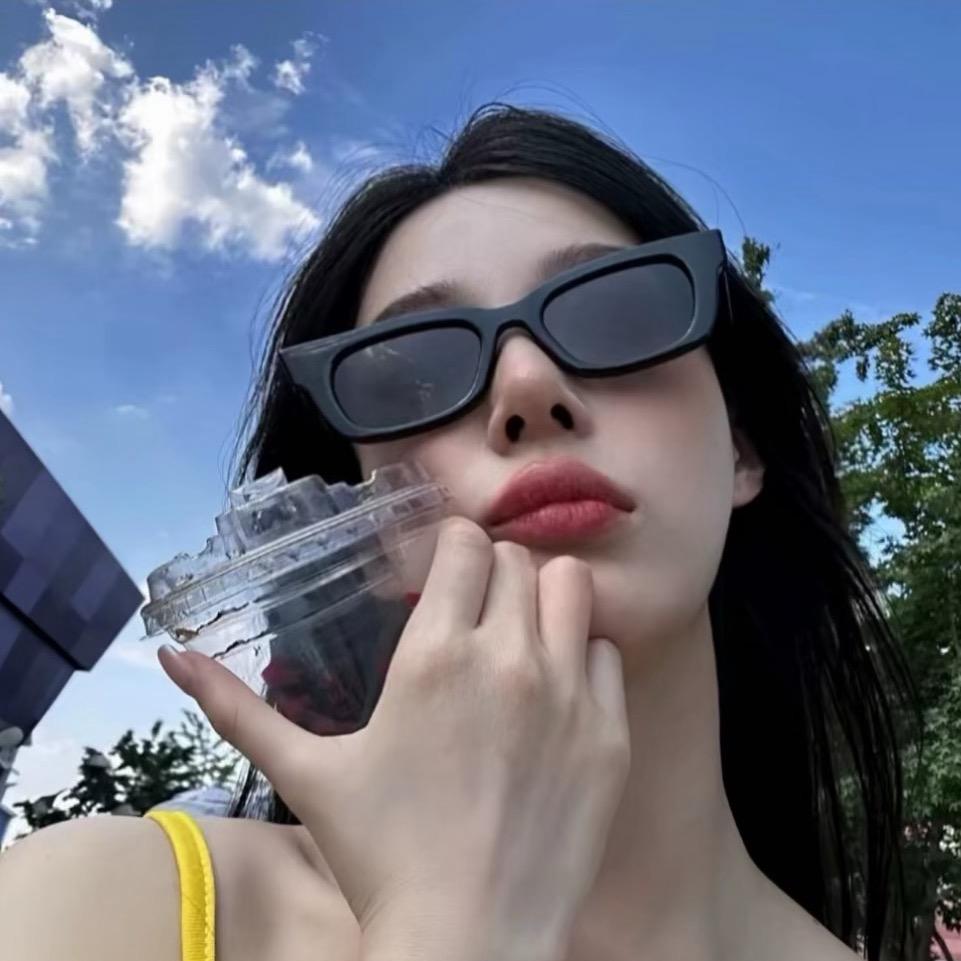 ʟ̆̈ᴜ̆̈ᴄ̆̈ᴋ̆̈ʏ̆̈  🧡