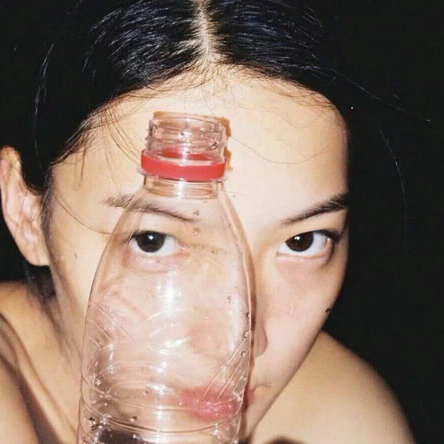 妮妮、