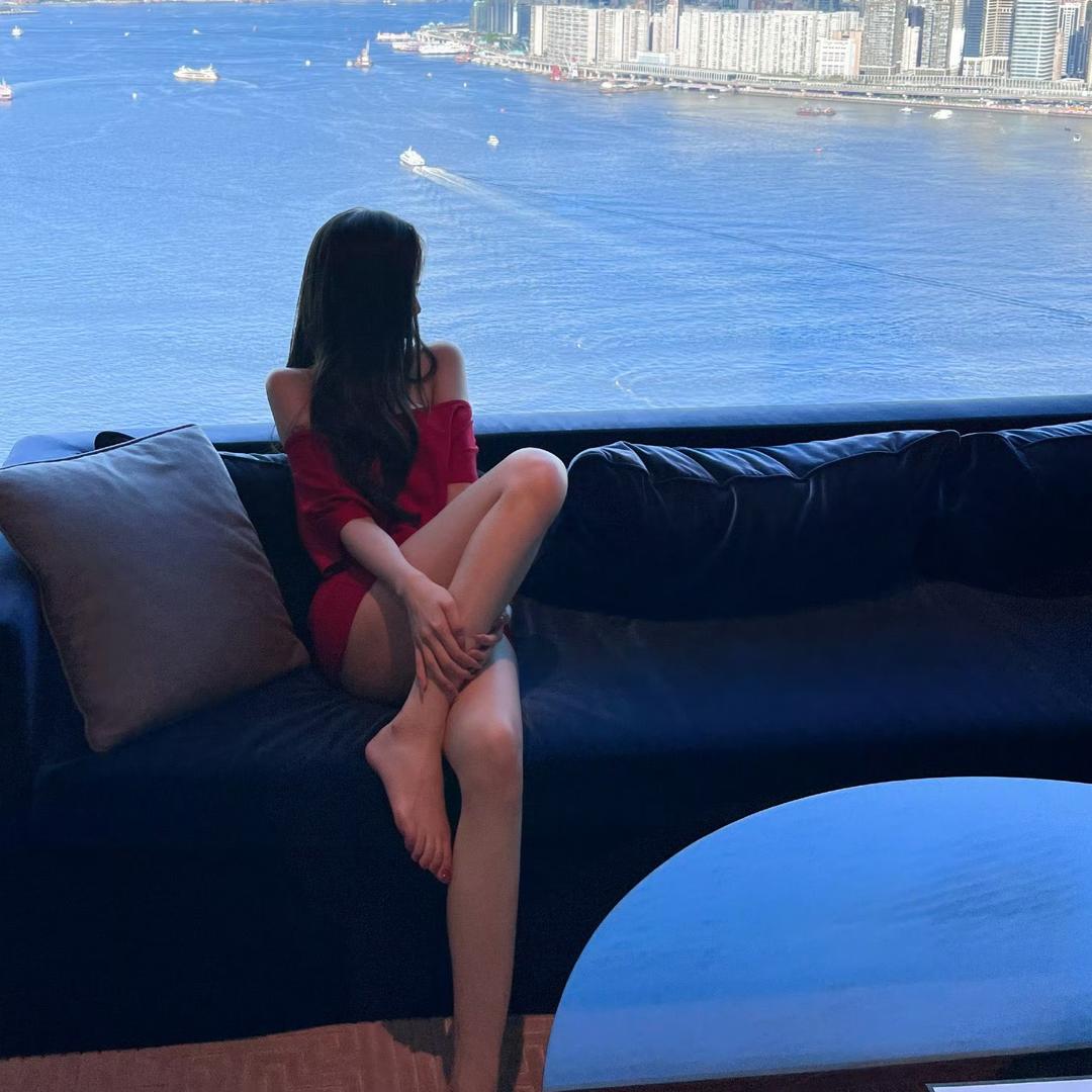 伊伊