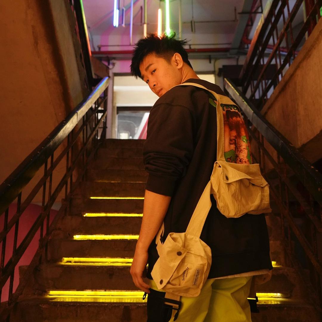 开火锅的街舞人