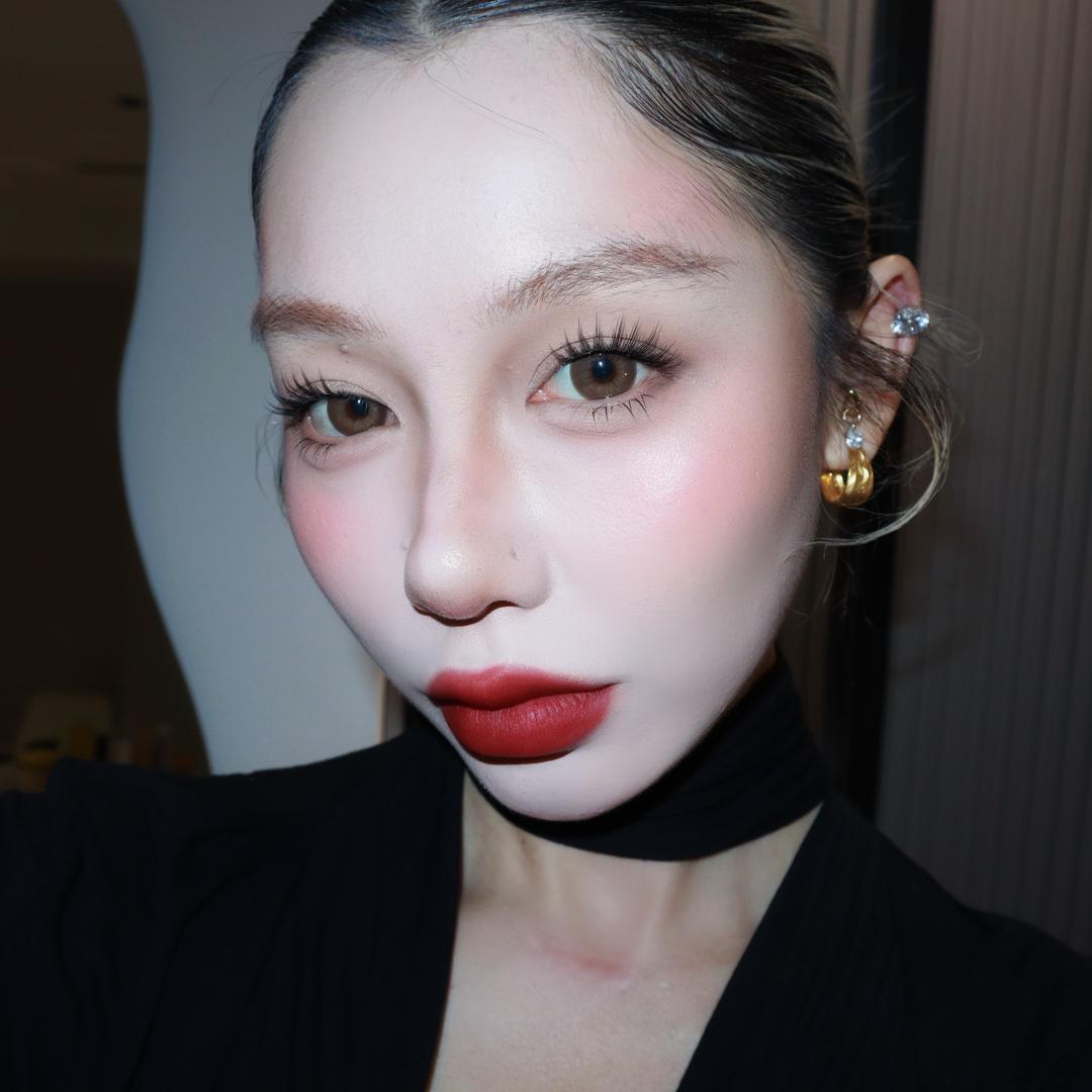 她力量美妆