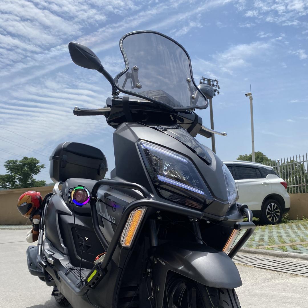 风与自由摩托车专营店6D