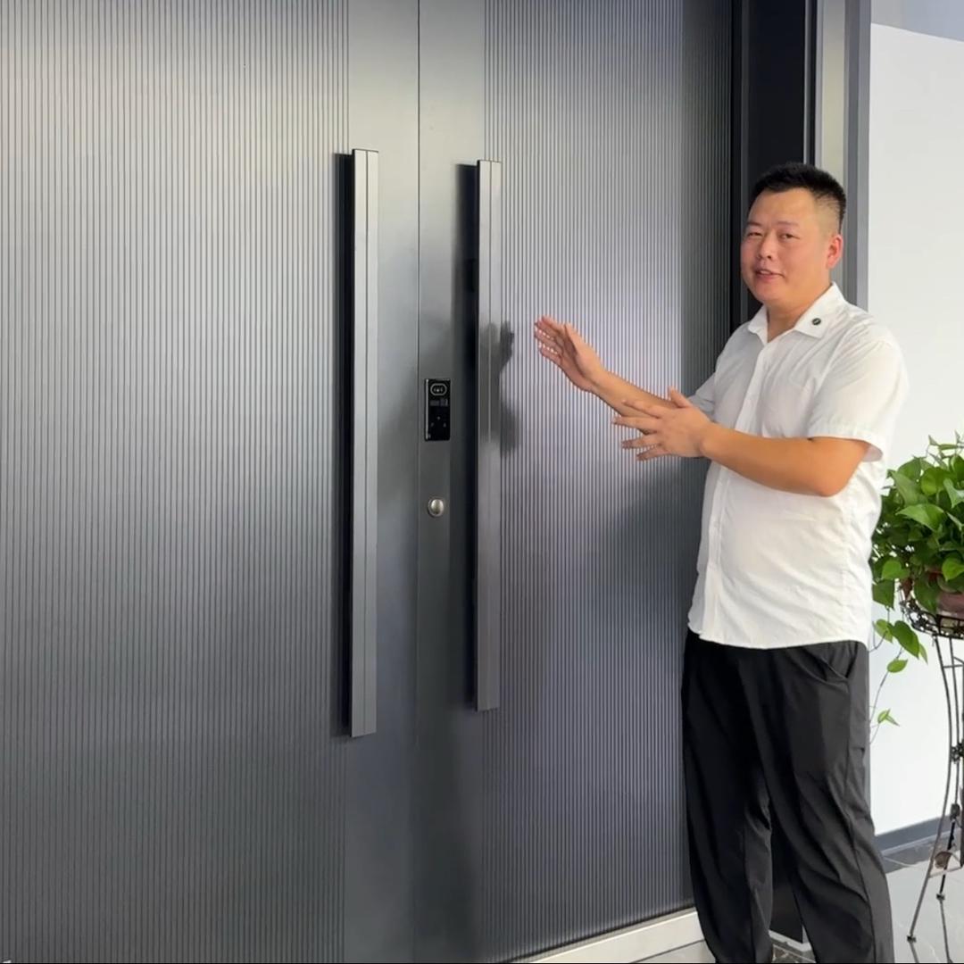 浙江门业陈厂长