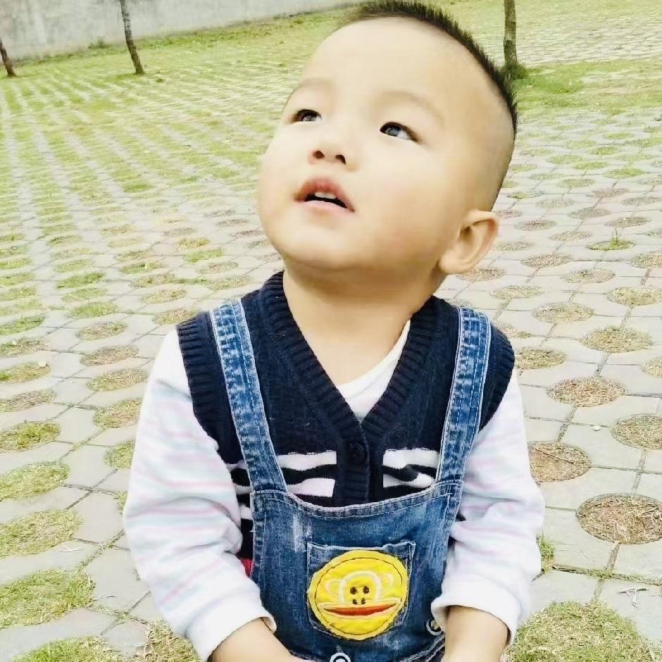 🕊꧔ꦿ᭄💞风陈卢卢💞꧔ꦿ᭄