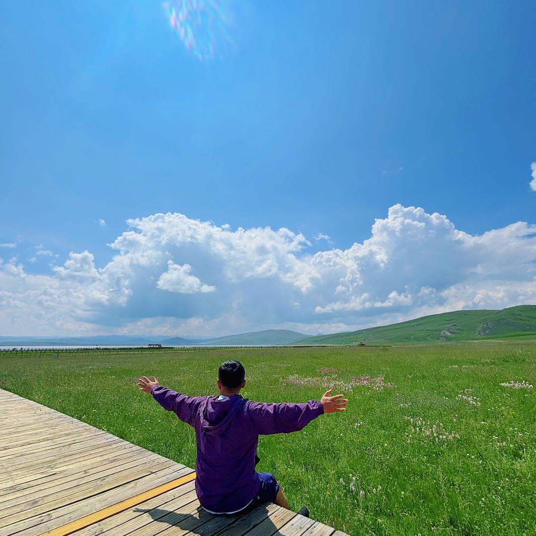 马桶上的思想家           🪳