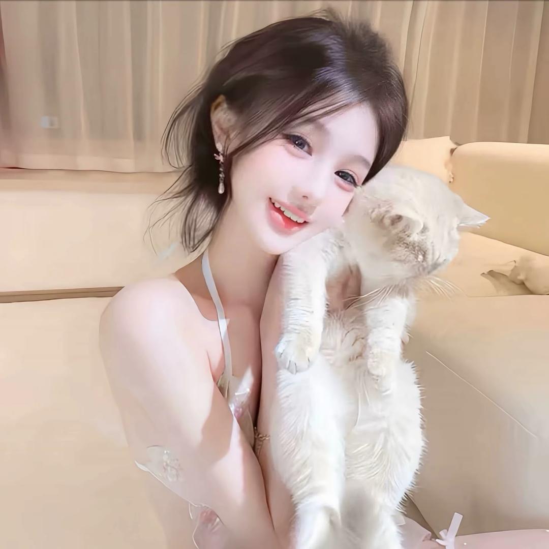 小小婷.