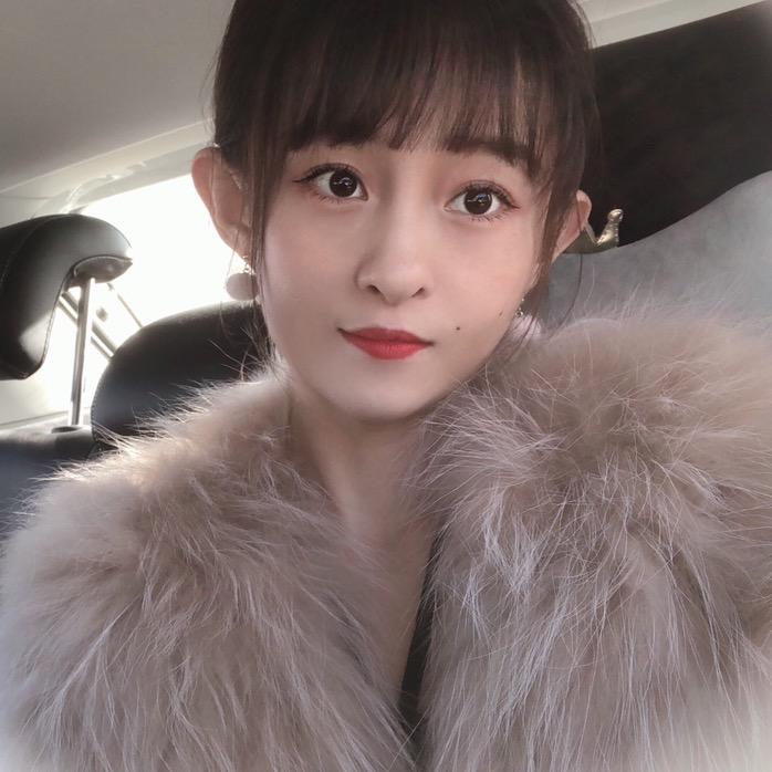 🔆     杨迷你啊