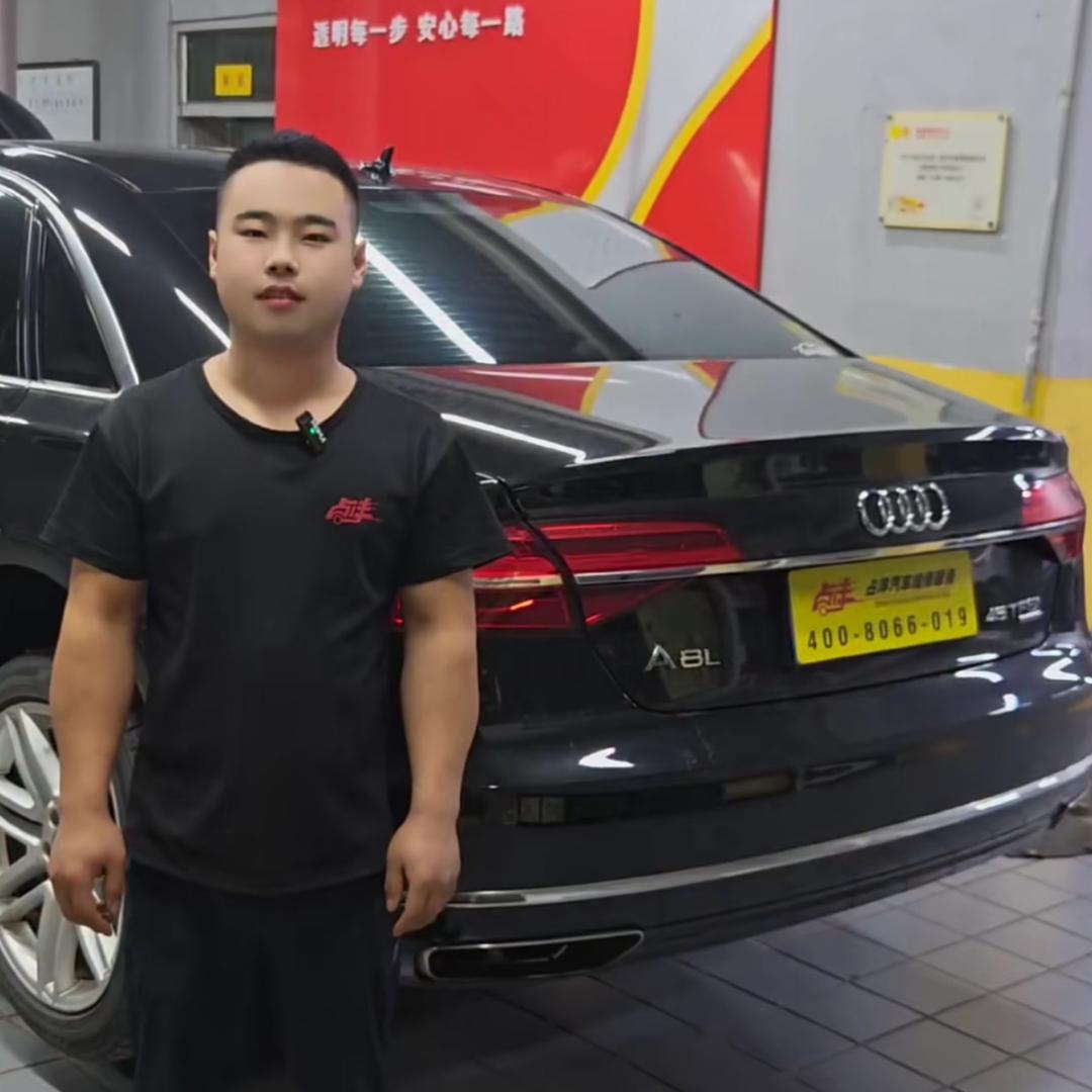 尔滨小伙会修车