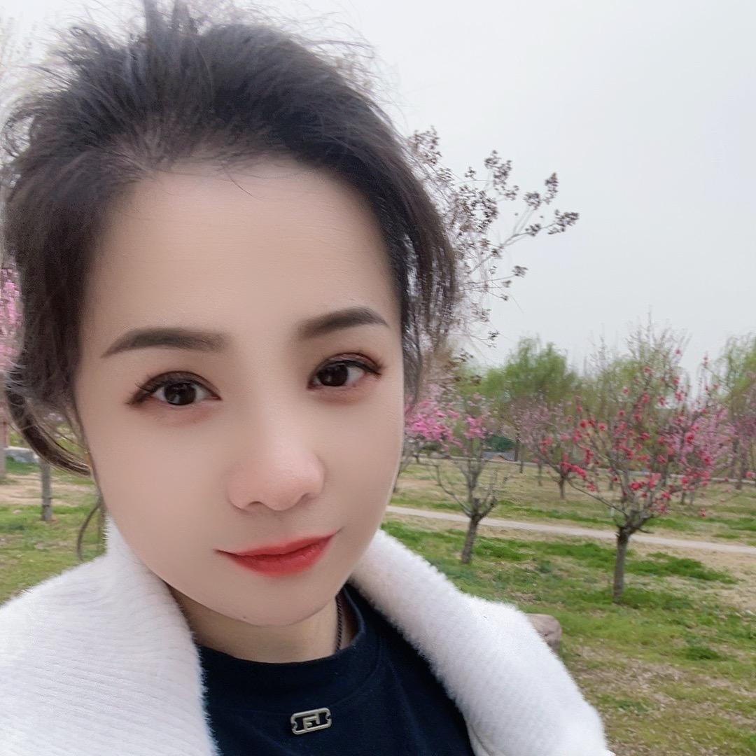 $溪水清清$
