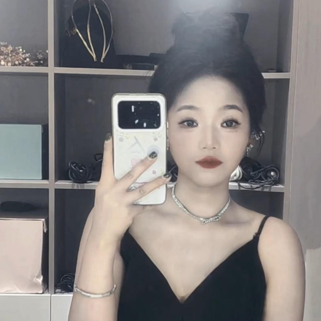 财神爷选中的女富婆