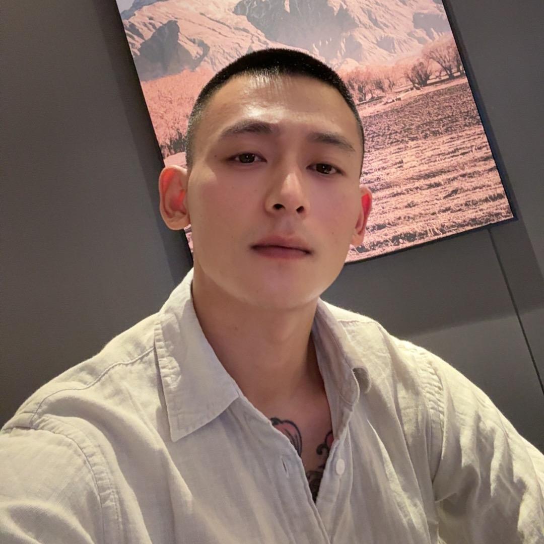 1552743770G