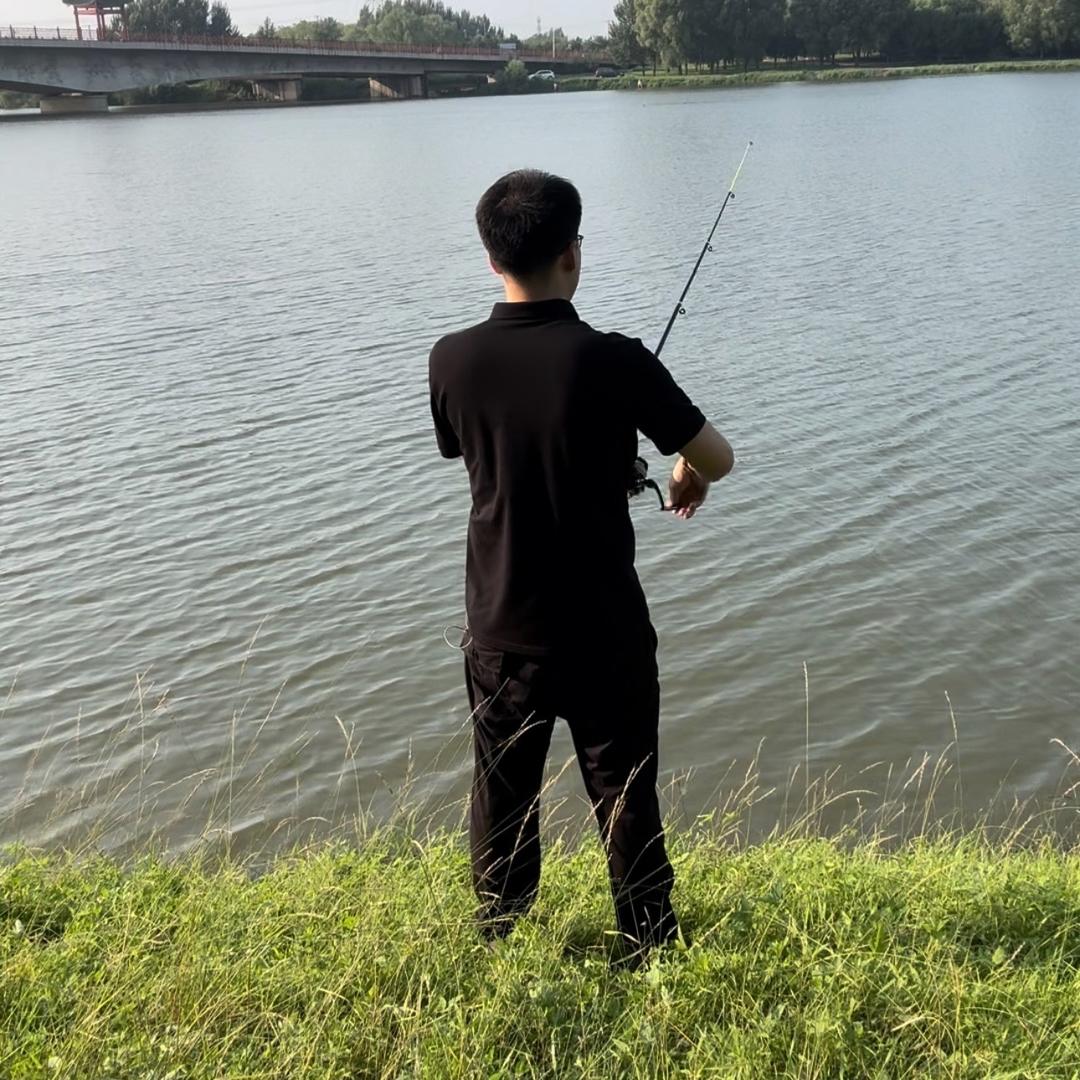 钓鱼人老王