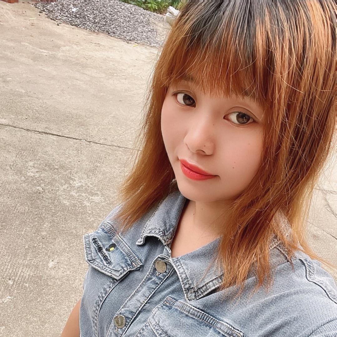 小妞
