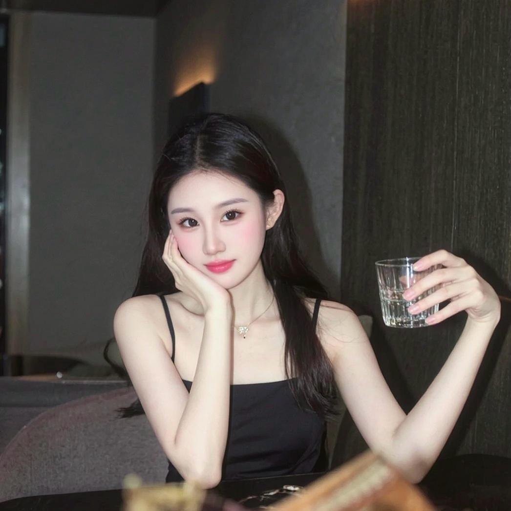 梅梅吖🎀