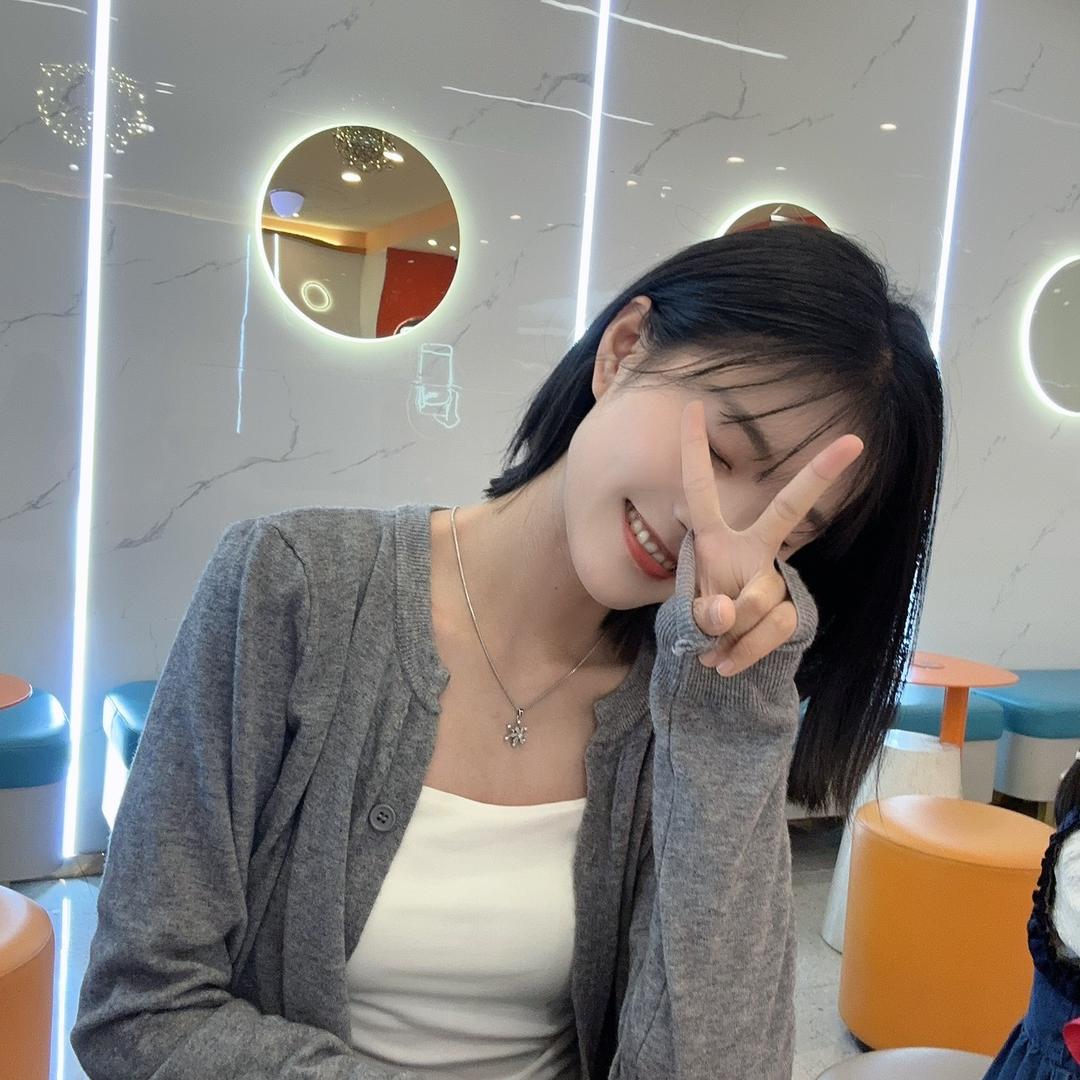 李子姐姐