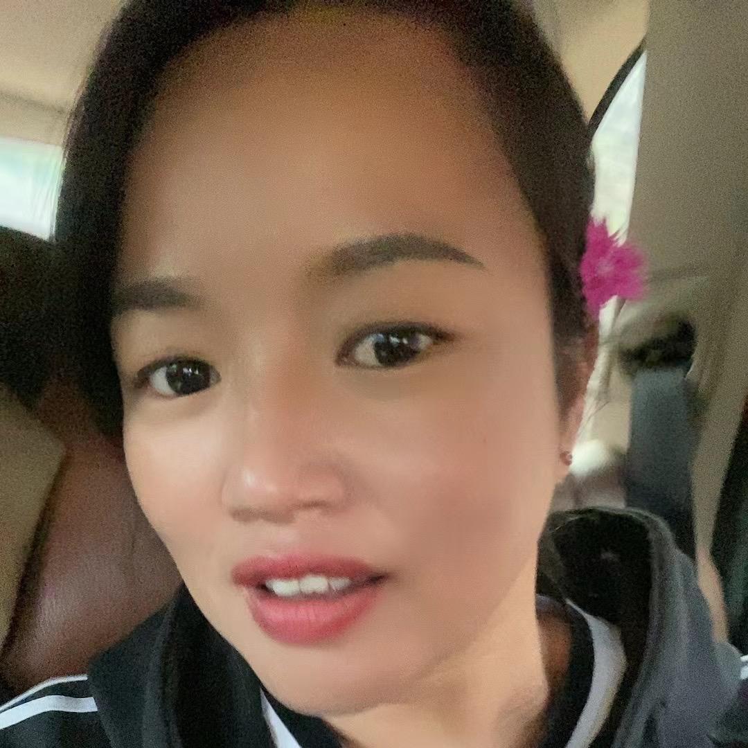 小勐撒农资店啊四妹