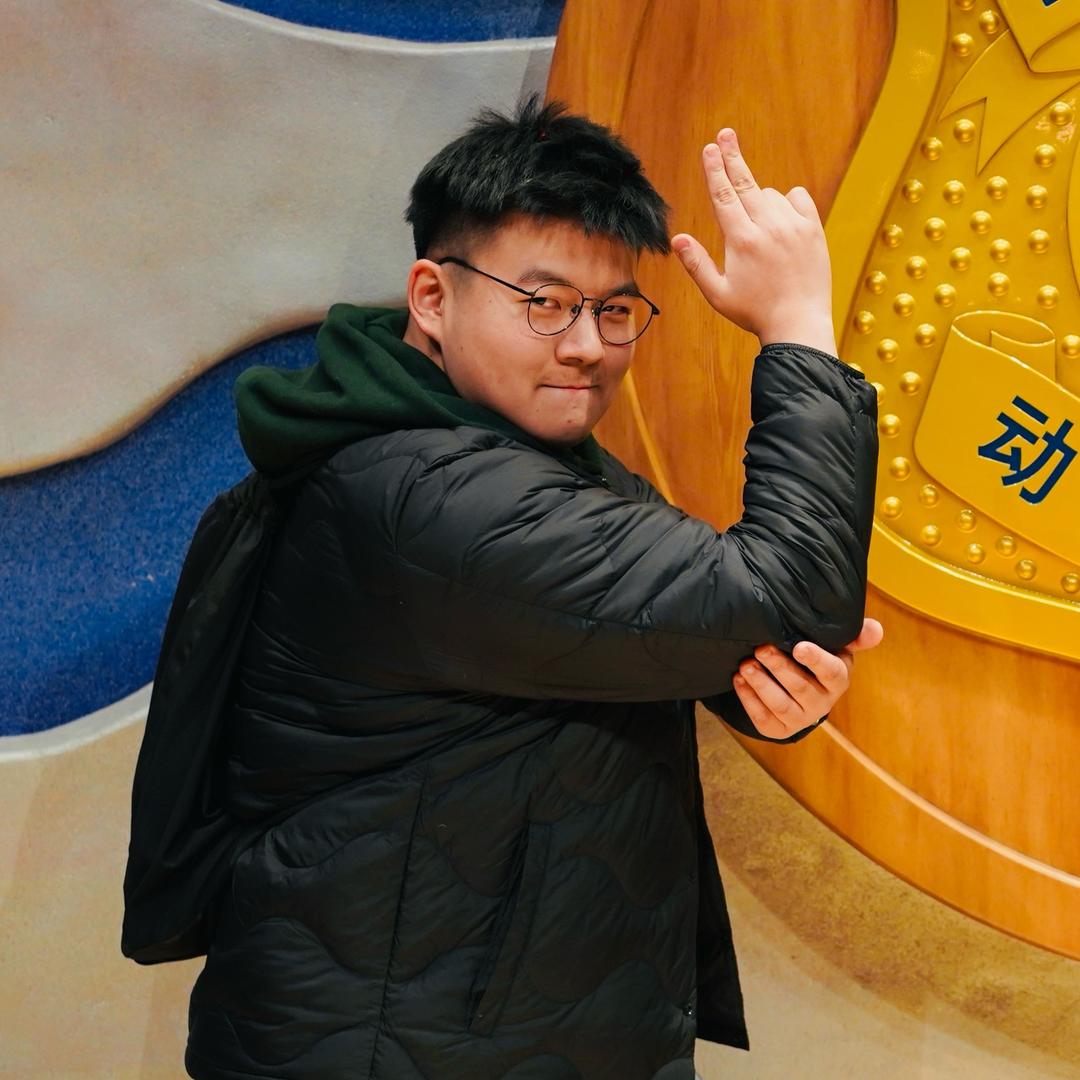 数亿光年外