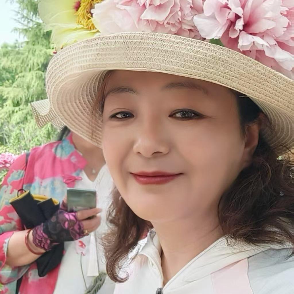 努力的宝奶奶