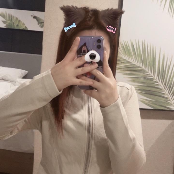 月亮失眠了