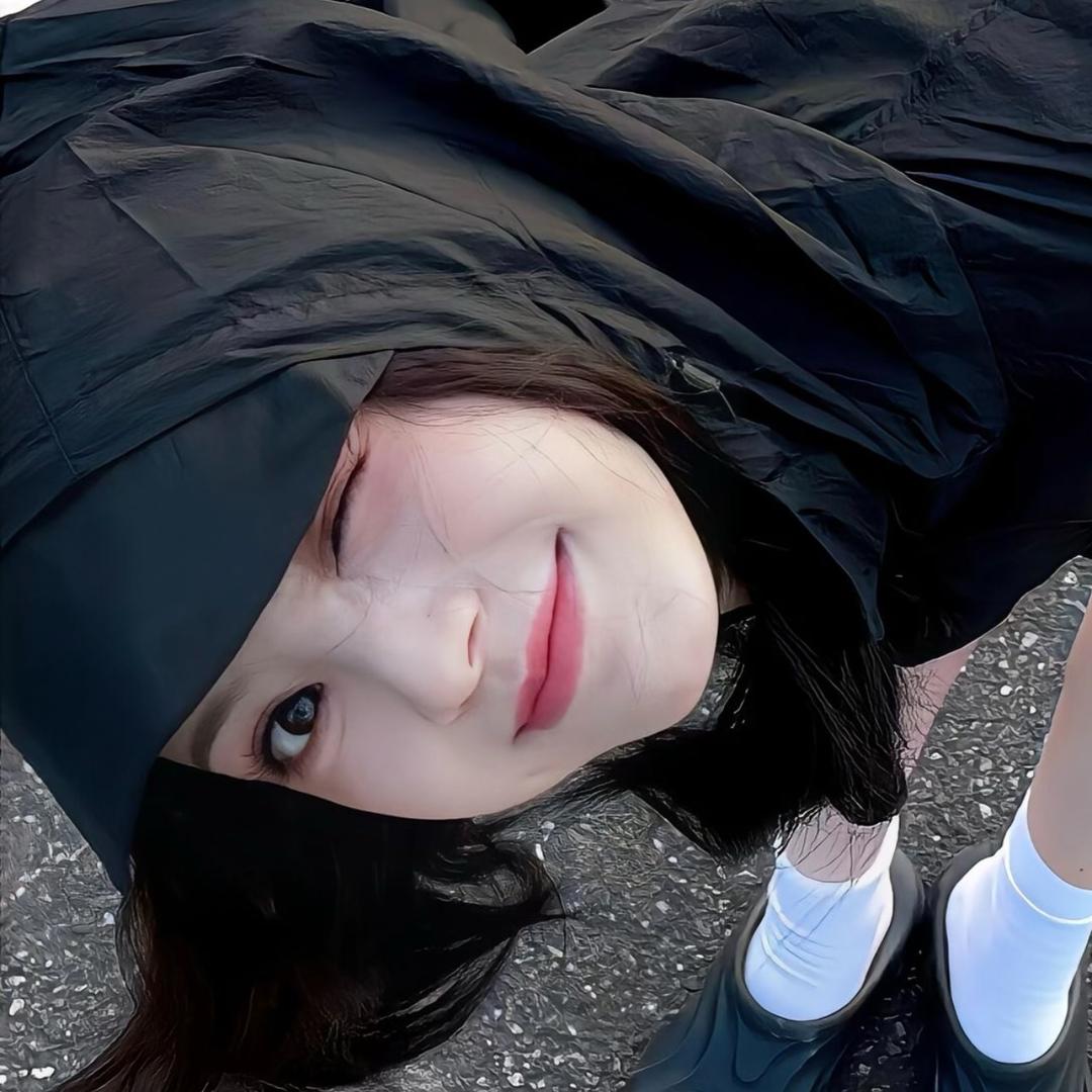阿飞.