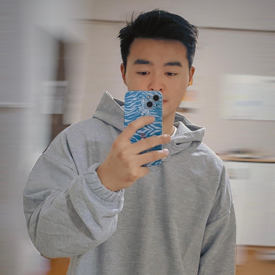未 来.