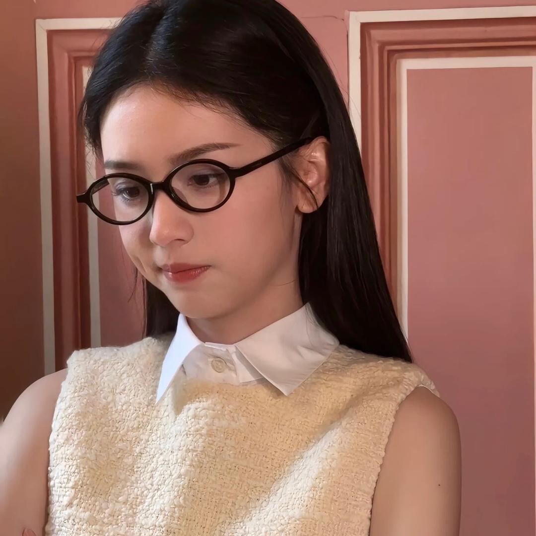 阿辞.