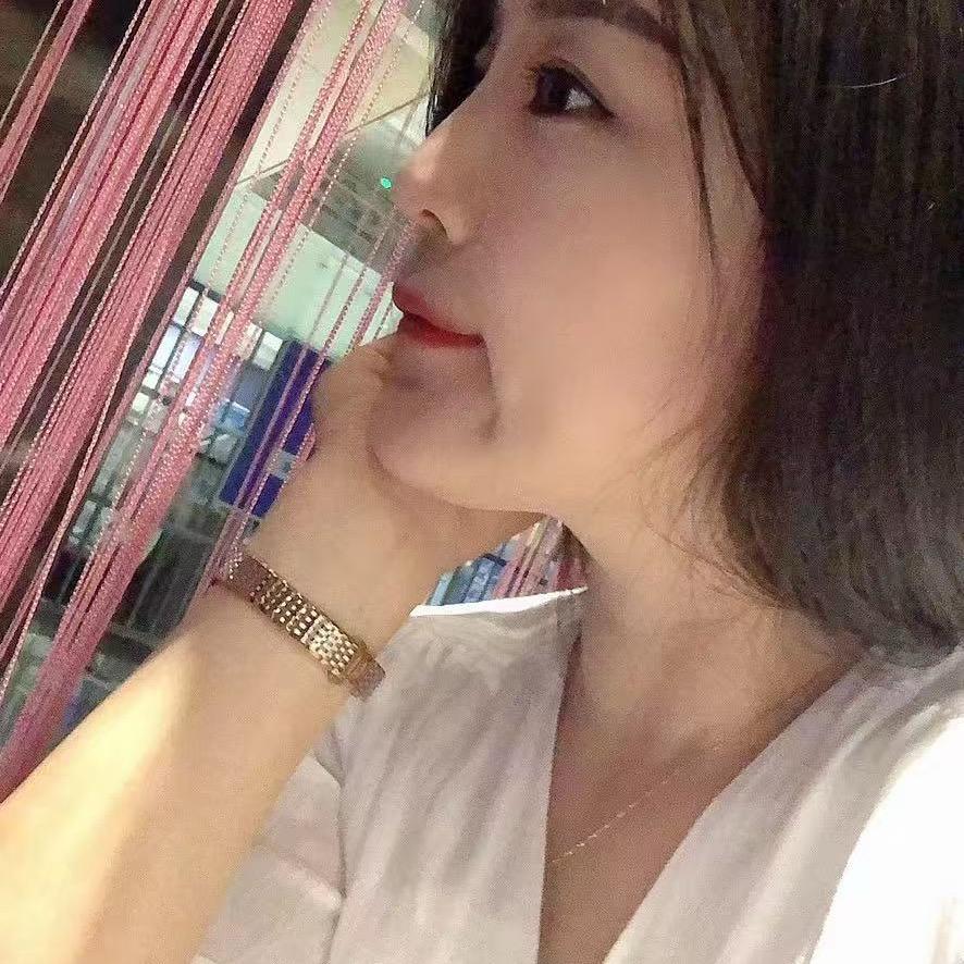 妍丽