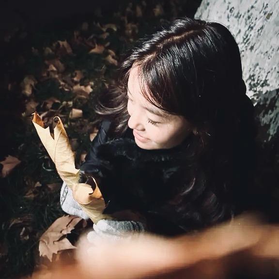 都怪妮、