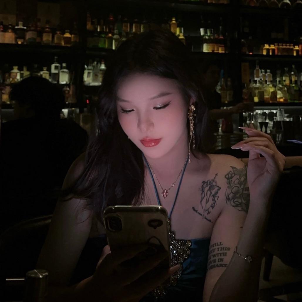 是V V呀