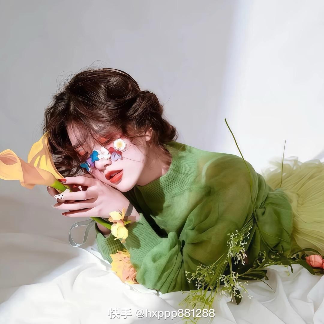 屋顶上的拾荒人ᥫᩣ