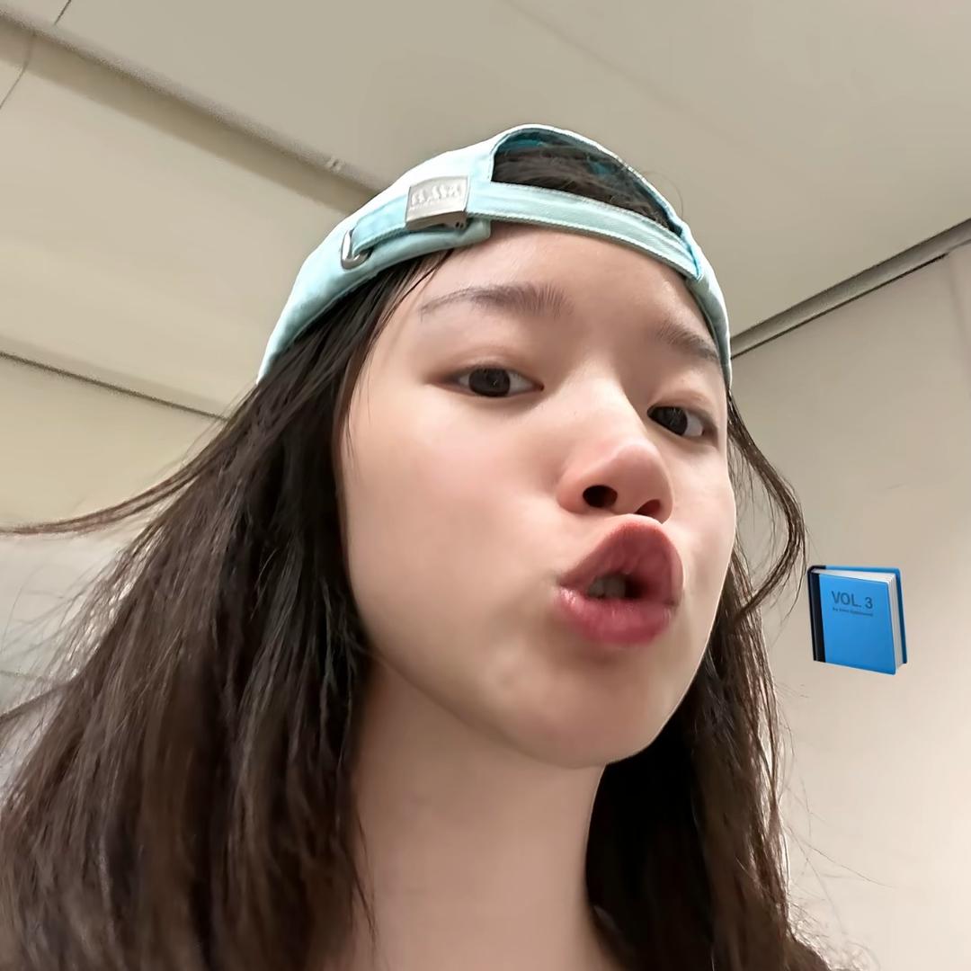 .佳楠