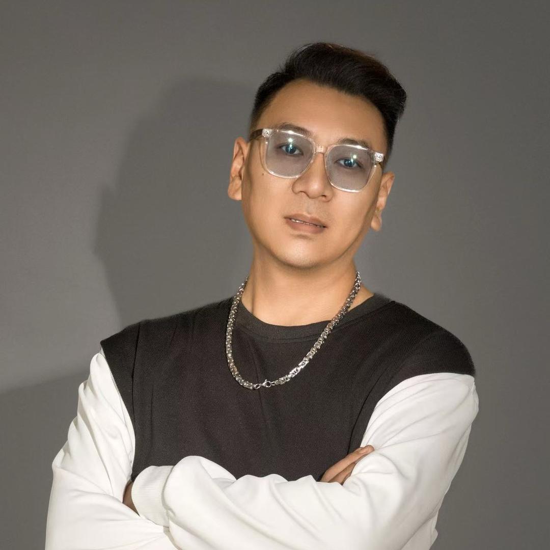 艺名阁总监-子杨