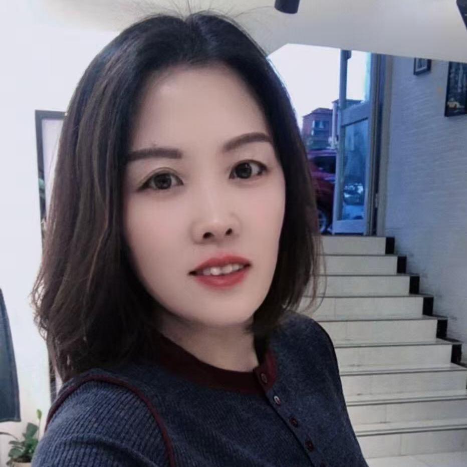 独山子格格时尚女装瑶瑶